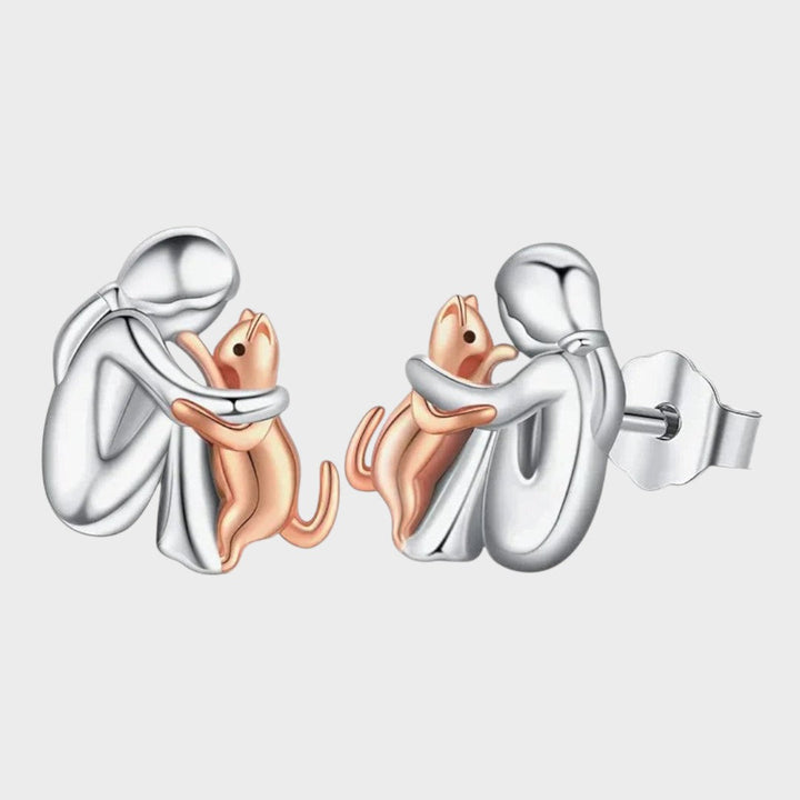 Carminho | Cat Hug Earrings