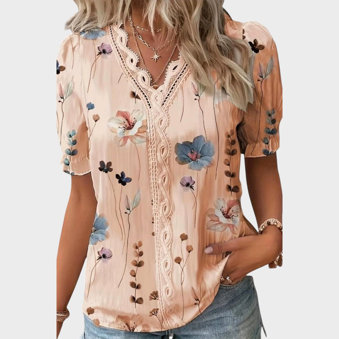Bruna | Elegant top with heart-shaped V-neck