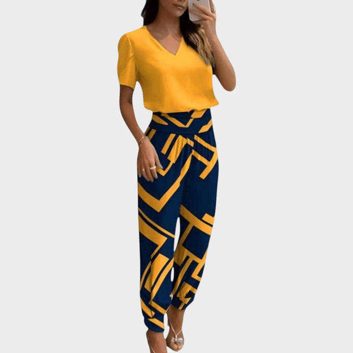 Cassandra | Set of pants and a blouse