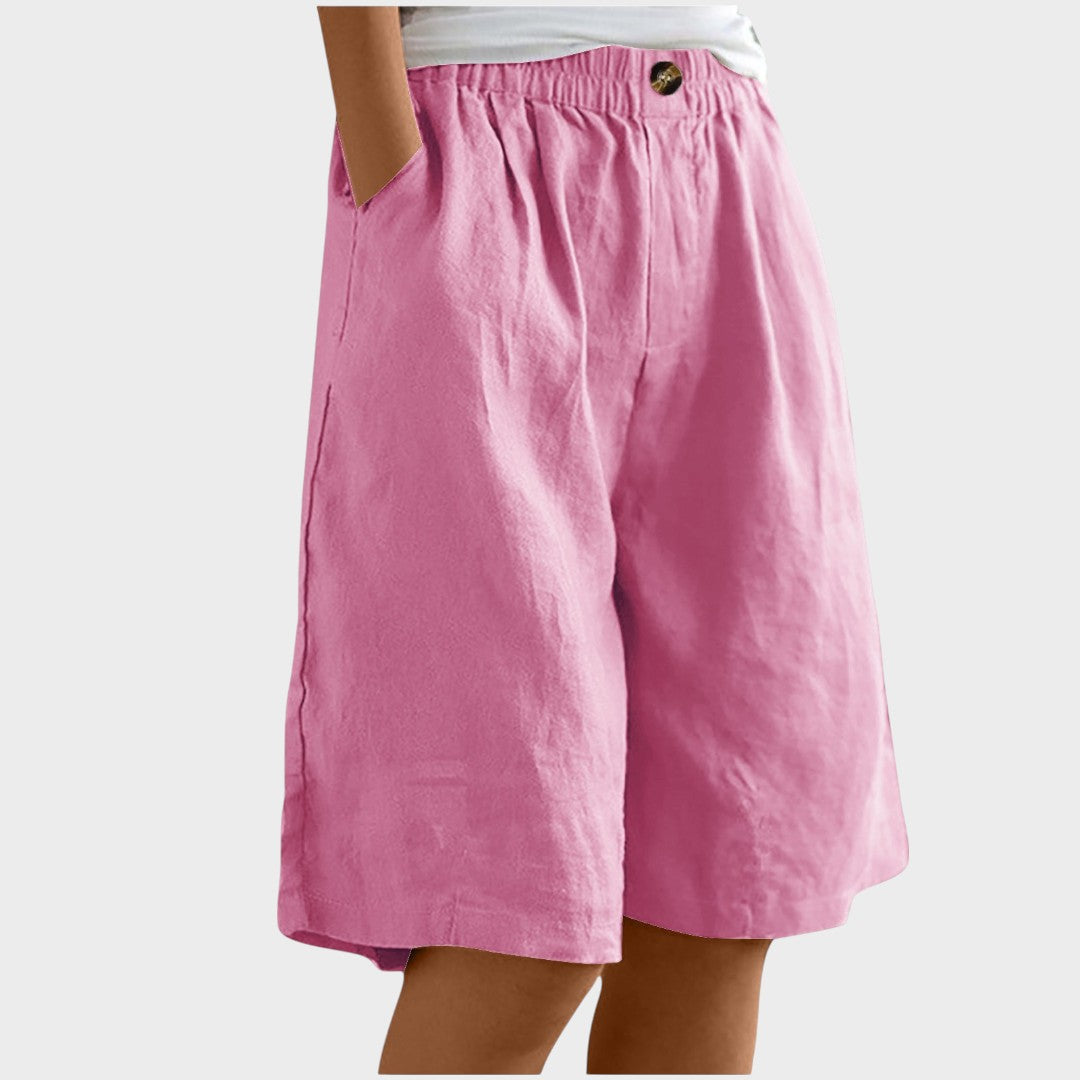 Isabela | Medium Shorts
