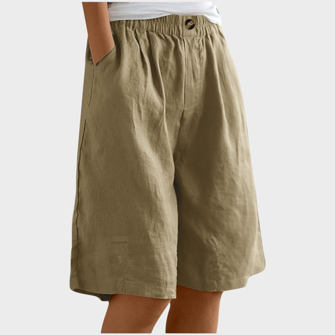 Isabela | Medium Shorts