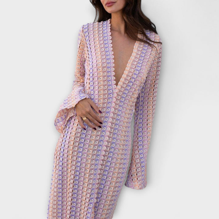 Elina | Maxi dress with V-neck and summer style