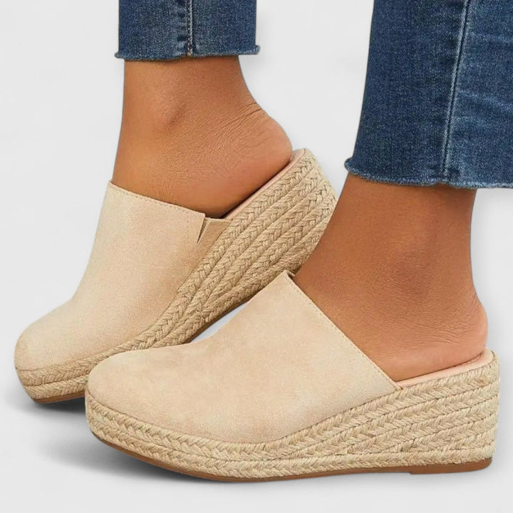 Lania | Elegant Sandal