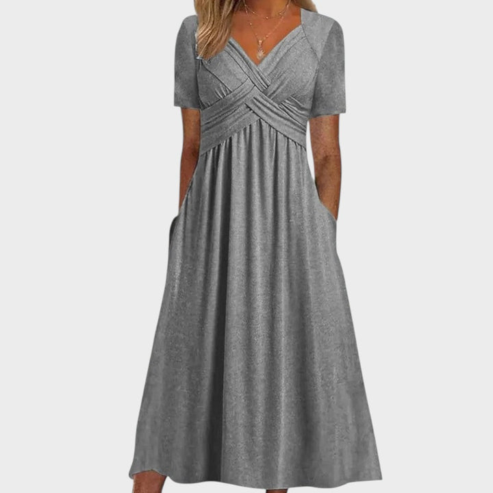 Eva | Casual Midi Dress