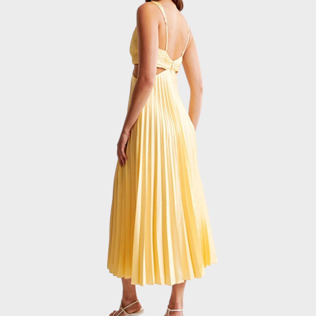 Noa | Long Yellow Pleated Dress with V-Neck