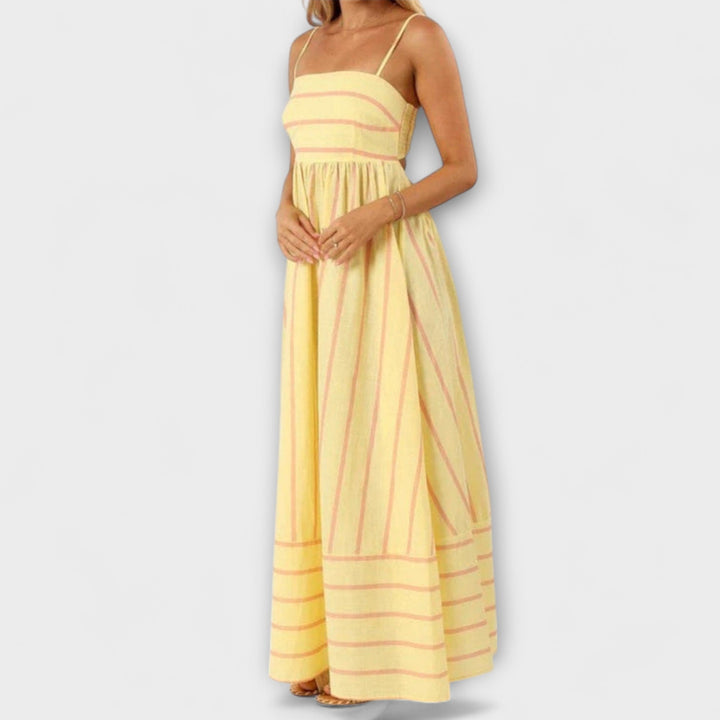Svea | Maxi Dress in Bare Bloom